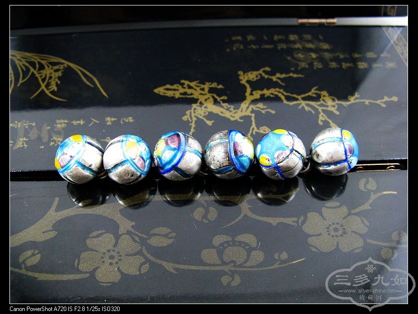 Ƭ 023.jpg