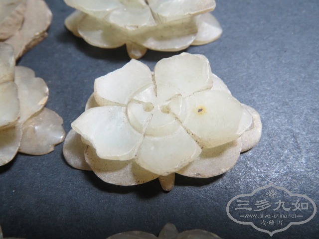 Ƭ 1090.jpg