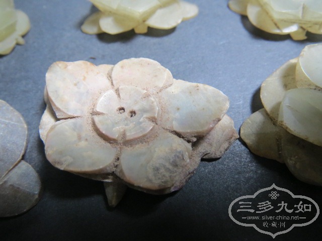 Ƭ 1099.jpg