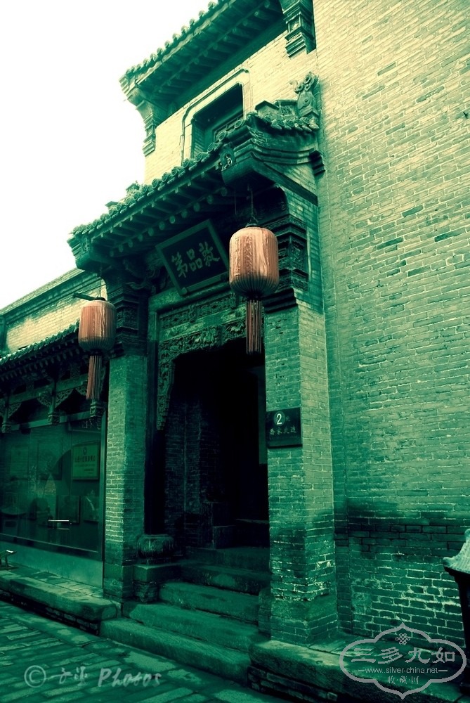 a12524114_01000.jpg
