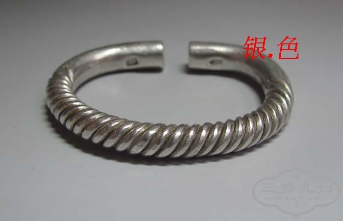 200402ku9vmxi8uc8u8ifu.jpg