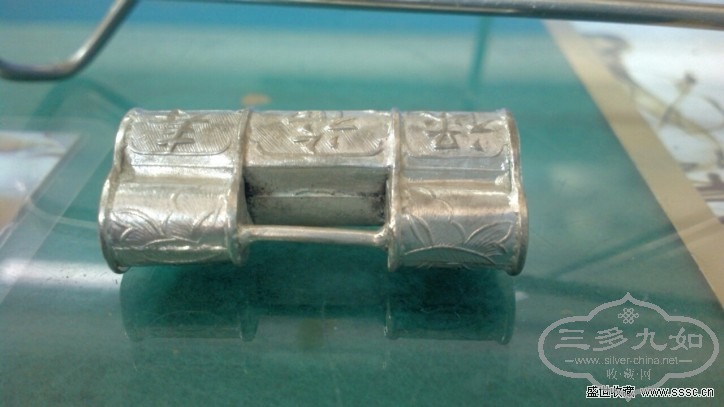 212537b5zrxlr95db557cc.jpg.thumb.jpg