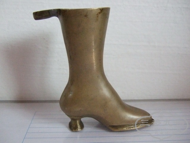 010.jpg
