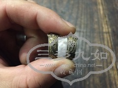 Ƭ 080.jpg