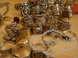 rings002 sm.jpg