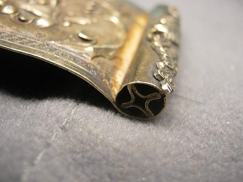 ������,����