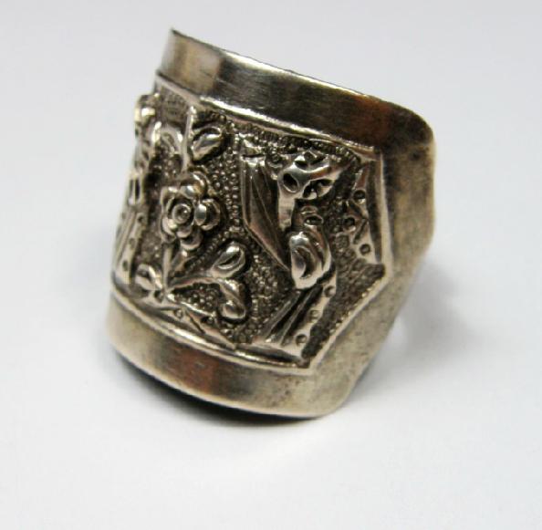 ��ָһ�������ۣ�